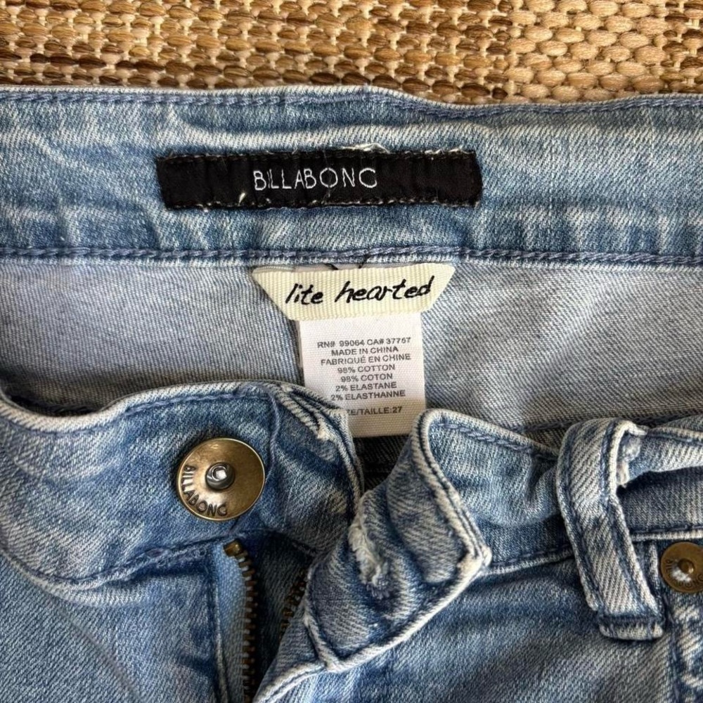 Billabong Denim Short Shorts 25” - Picture 3 of 3